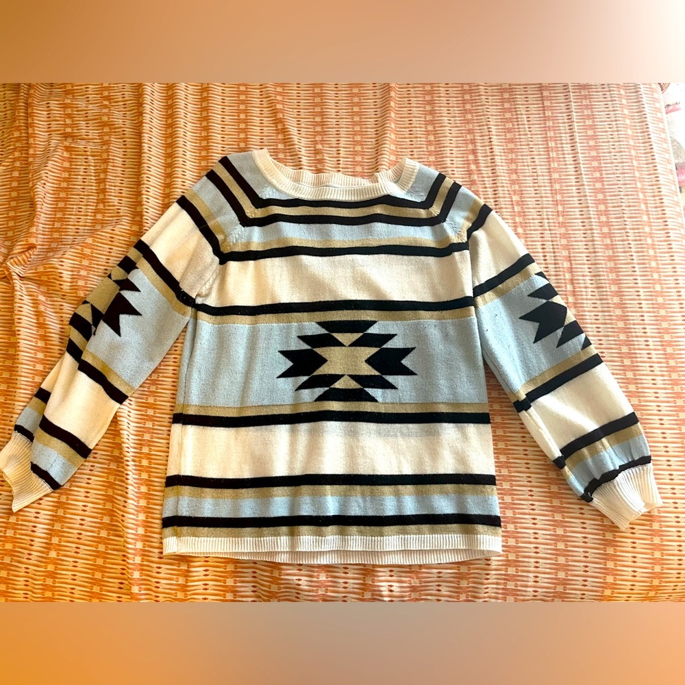 Sweater M